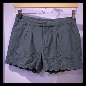 Gap kids size 12 girls olive dress shorts New/tags